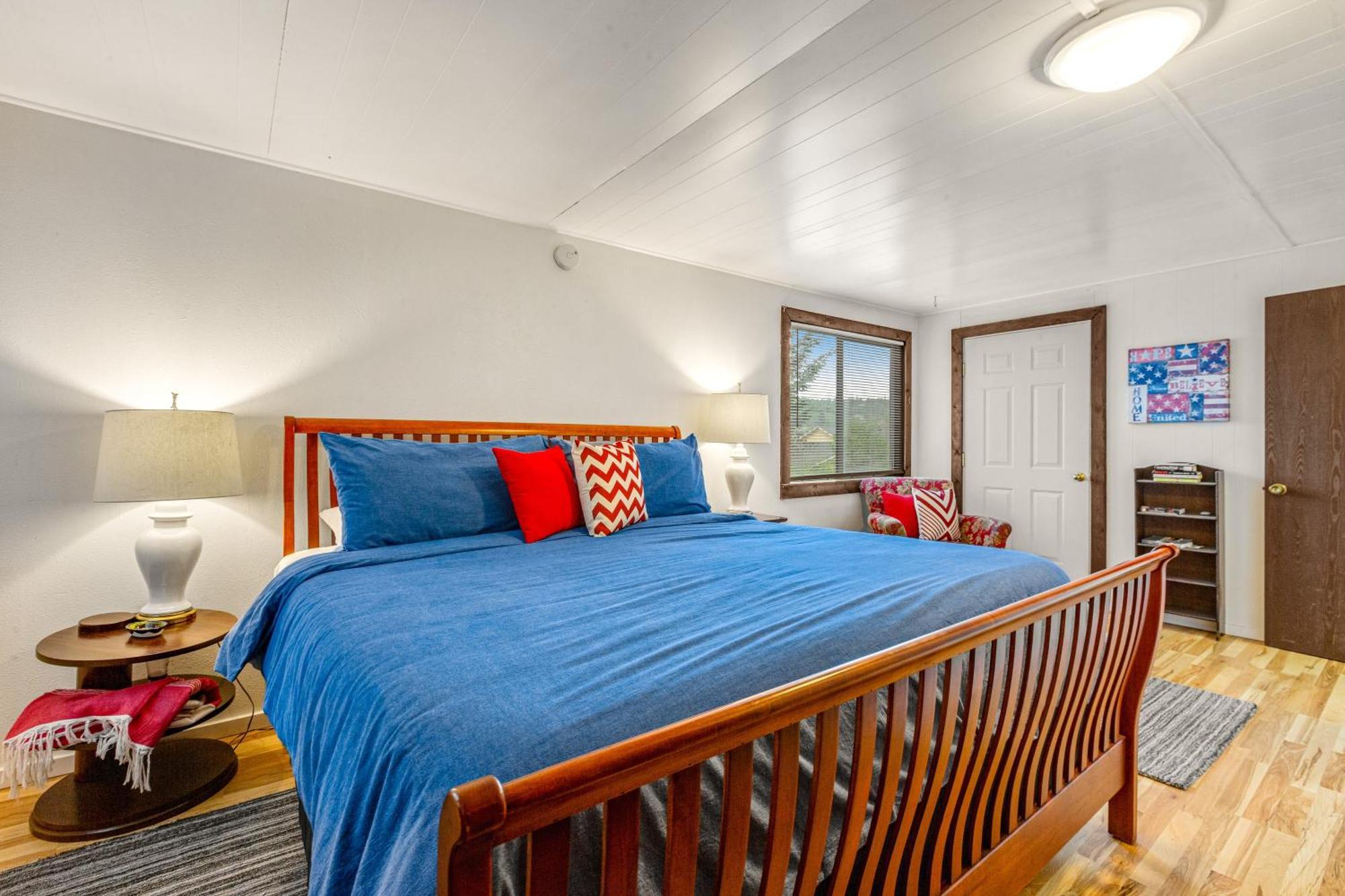 Seabeck Cottage On Hood Canal Exterior photo